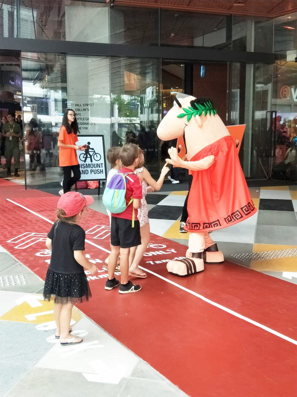 funan caesar pizza walkway mascot flyer distribution with children 5