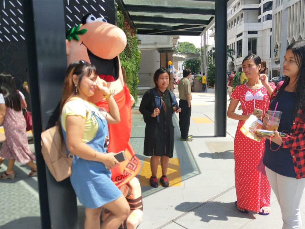 funan caesar pizza walkway mascot flyer distribution