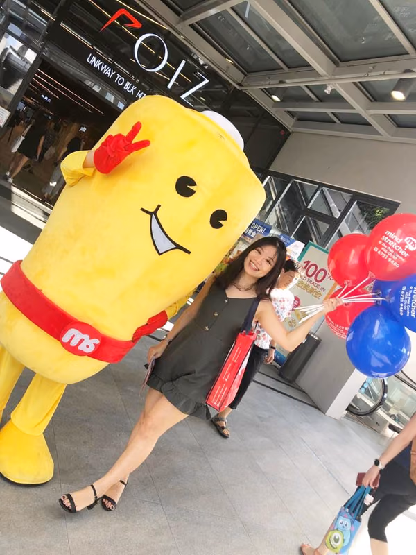 Events Marketing Walkway Flyer Distribution Mindstretcher mascot with distributor
