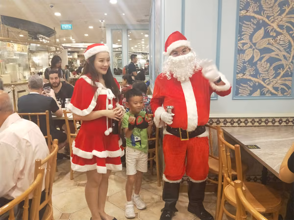 santa and assistant at food republic events marketing posing for photos 19